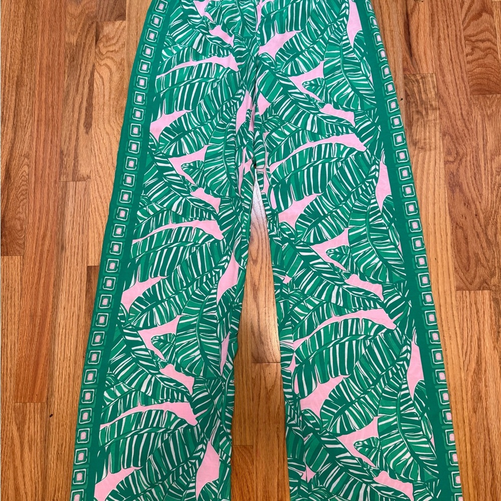 Lilly Pulitzer Green and Pink Leaf Pajama Bottoms